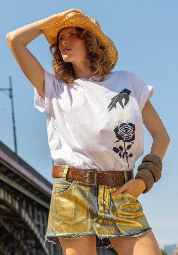 t-shirt rEVOLUTION UNIVERSE